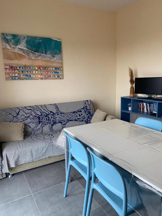 Appartamento Vista Mare アルベンガ エクステリア 写真