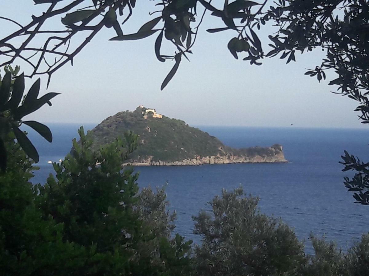 Appartamento Vista Mare アルベンガ エクステリア 写真