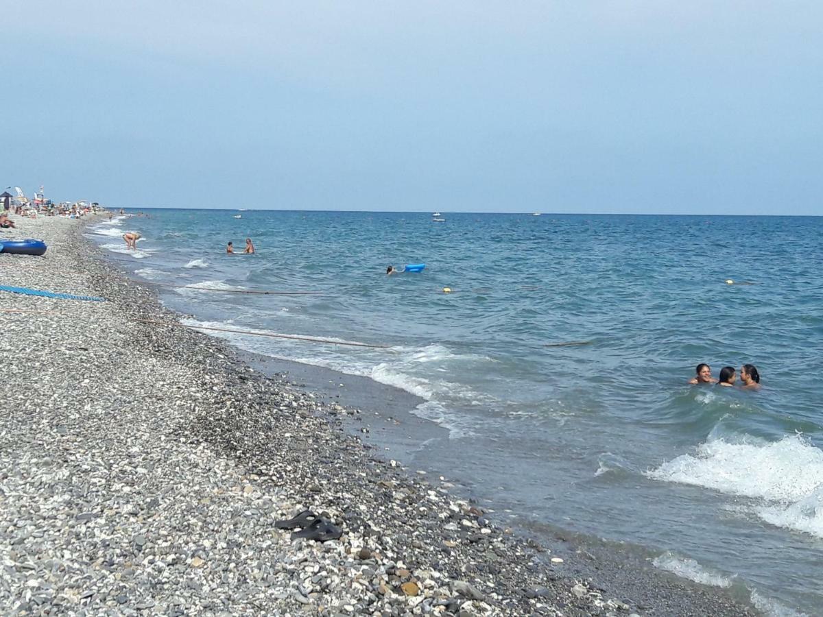 Appartamento Vista Mare アルベンガ エクステリア 写真